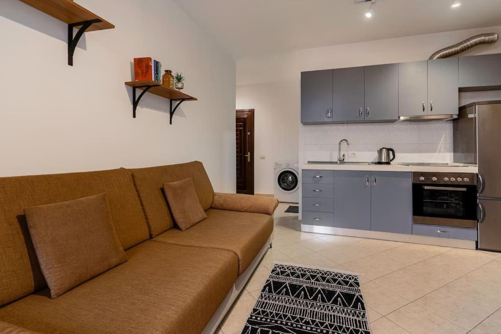 New Bazaar Apartment Tirana Exterior photo