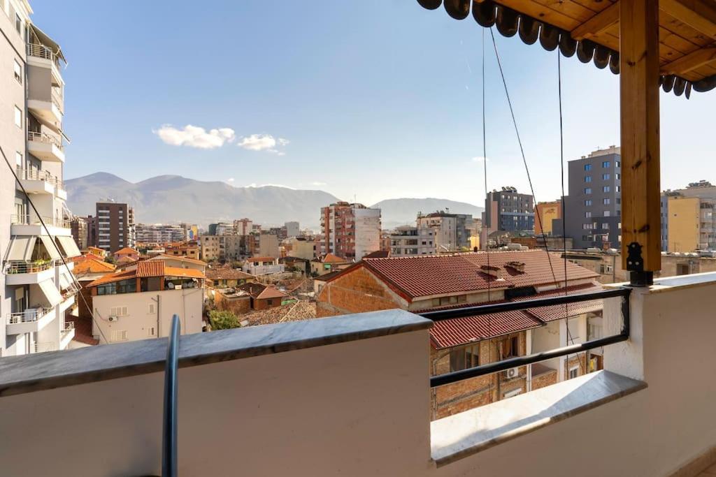 New Bazaar Apartment Tirana Exterior photo